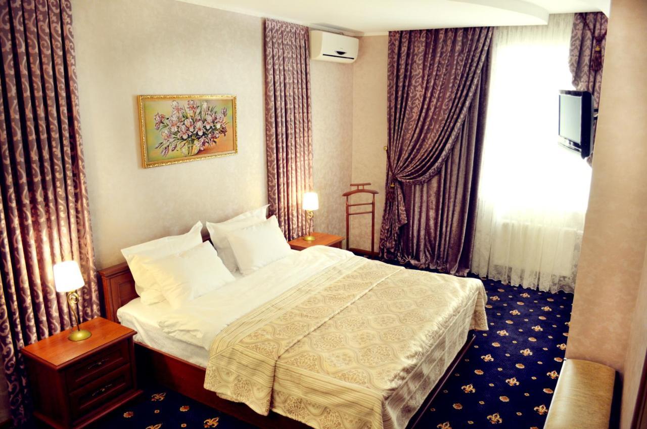 Hotel Dobrodiy Vinița Exterior foto
