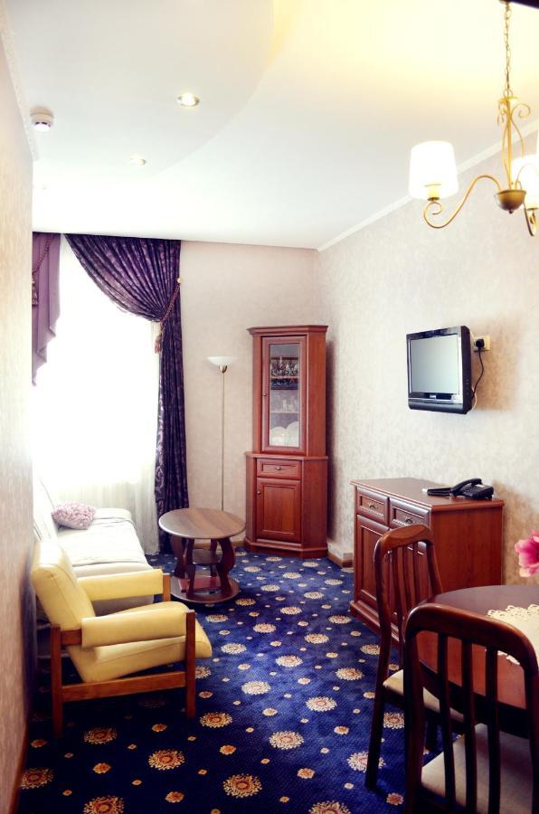 Hotel Dobrodiy Vinița Exterior foto